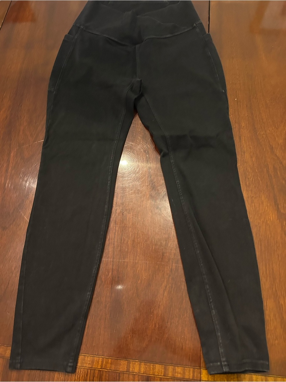 HALARA Black High-Rise Jeggings with Side Pockets